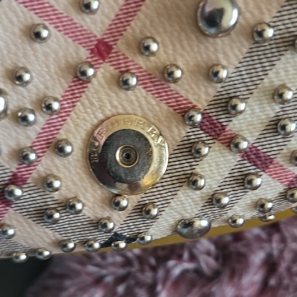 Burberry Mustard and Plaid Studded Shoulder Bag - Picture 4 of 15